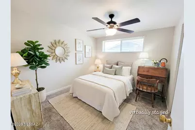 8556 E Kenyon Drive, Tucson, AZ 85710 - Photo 11