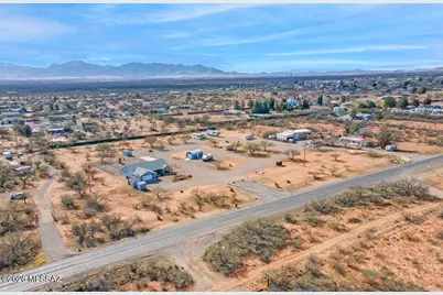 460 E Highway 82, Huachuca City, AZ 85616 - Photo 29