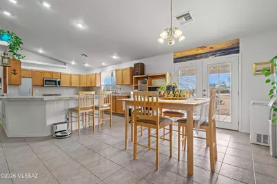460 E Highway 82, Huachuca City, AZ 85616 - Photo 11