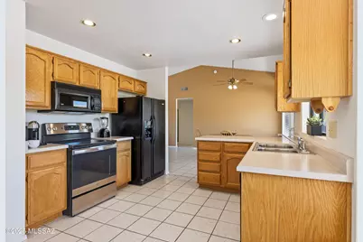 65694 E Rocky Trail Drive, Saddlebrooke, AZ 85739 - Photo 7