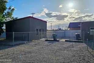 1704 S 7th Ave, Tucson, AZ 85713 - Photo 3