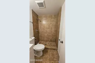 1704 S 7th Avenue, Tucson, AZ 85713 - Photo 9