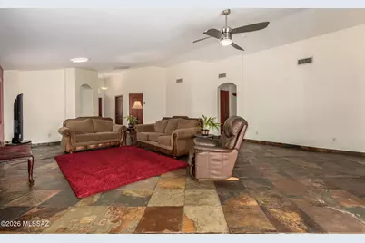2325 W Silverbell Tree Drive, Tucson, AZ 85745 - Photo 3