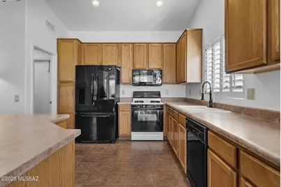 1955 E Cliff Swallow Trail, Green Valley, AZ 85614 - Photo 13