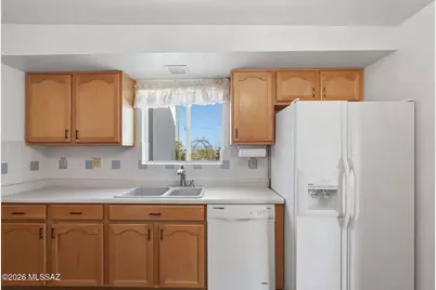 615 W Continental Road, Green Valley, AZ 85622 - Photo 19