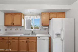 615 W Continental Rd, Green Valley, AZ 85622 - Photo 19