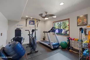 2301 E Greenlee Rd, Tucson, AZ 85719 - Photo 33