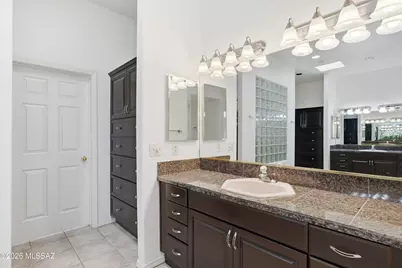 6520 N Regal Manor Drive, Tucson, AZ 85750 - Photo 23
