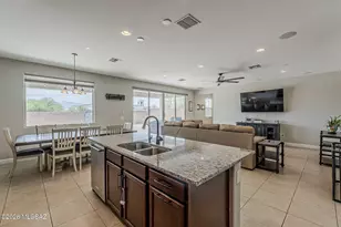 5571 S White Spar Trail, Tucson, AZ 85747 - Photo 21