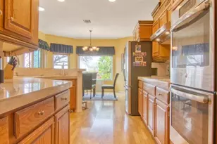 1232 E Camino Diestro, Oro Valley, AZ 85704 - Photo 17