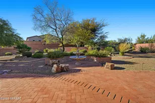 501 N Michelangelo Dr, Green Valley, AZ 85614 - Photo 31