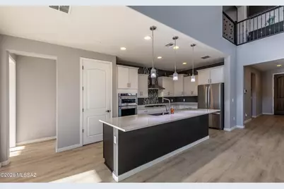 5846 S Clonmellon Avenue, Tucson, AZ 85747 - Photo 9