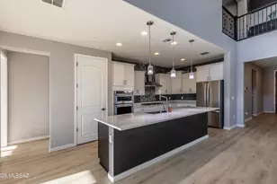 5846 S Clonmellon Ave, Tucson, AZ 85747 - Photo 9