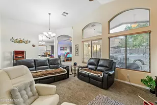 17276 S Sienna Bluffs Trail, Vail, AZ 85641 - Photo 7