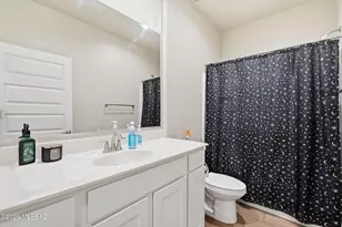 8806 W Weeping Dalea Dr, Marana, AZ 85653 - Photo 23