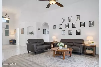 12929 N Meadview Way, Oro Valley, AZ 85755 - Photo 3