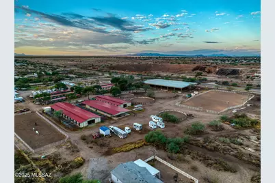 9525 E Graf Lane, Tucson, AZ 85730 - Photo 9
