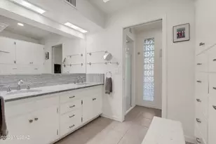 6001 E San Marino Dr, Tucson, AZ 85715 - Photo 35