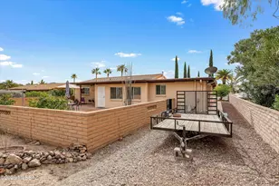 241 E La Espina, Green Valley, AZ 85614 - Photo 27