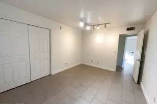 1285 E East St, Tucson, AZ 85719 - Photo 9