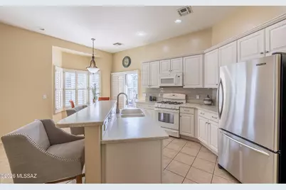 5388 W Winding Desert Drive, Marana, AZ 85658 - Photo 9