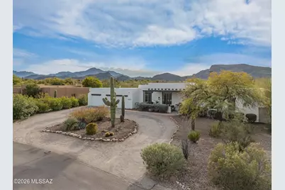 7839 N Sombrero Peak Drive, Tucson, AZ 85743 - Photo 1