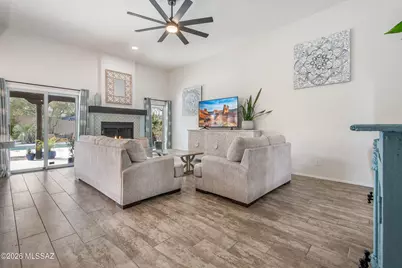 7839 N Sombrero Peak Drive, Tucson, AZ 85743 - Photo 15