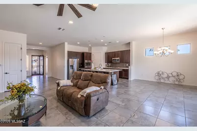 8881 E Wright School Loop, Tucson, AZ 85715 - Photo 13