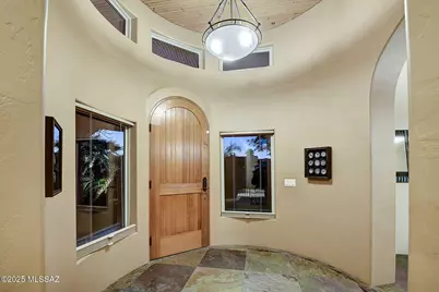 11158 N Pusch Ridge Vistas Drive, Oro Valley, AZ 85737 - Photo 13