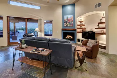 11158 N Pusch Ridge Vistas Drive, Oro Valley, AZ 85737 - Photo 9