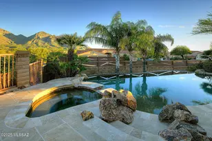 11158 N Pusch Ridge Vistas Dr, Oro Valley, AZ 85737 - Photo 23