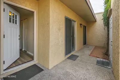 7336 N Las Quintas Drive, Tucson, AZ 85704 - Photo 5