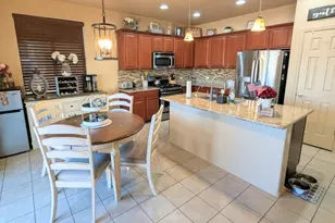 724 W Calle Capotasto, Sahuarita, AZ 85629 - Photo 11