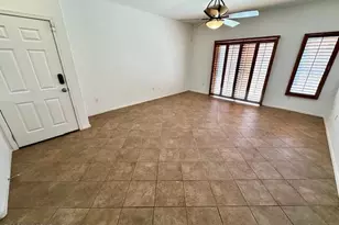 8229 W Zlacket Dr, Tucson, AZ 85757 - Photo 5