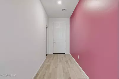 10498 W Beaman Lane, Marana, AZ 85653 - Photo 5