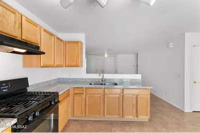 1562 E Monrovia Place, Tucson, AZ 85706 - Photo 11