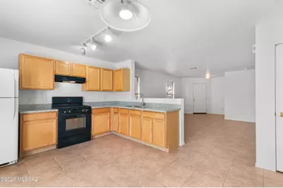 1562 E Monrovia Place, Tucson, AZ 85706 - Photo 9
