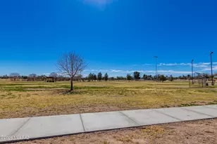 7131 E Portland Dr, Tucson, AZ 85730 - Photo 43