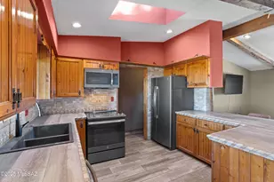 13201 S Falling Star Ln, Pearce, AZ 85625 - Photo 9