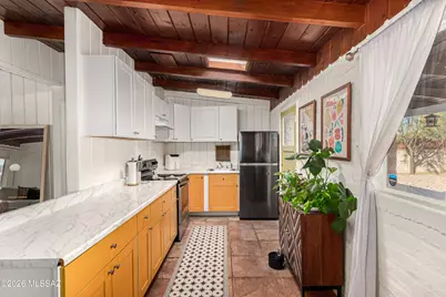 5511 E Helen Street, Tucson, AZ 85712 - Photo 7