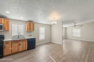 3463 S Bradford Dr, Tucson, AZ 85735 - Photo 9