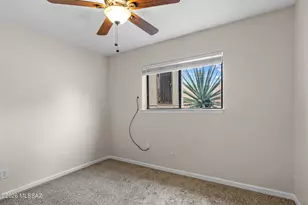 6335 N Barcelona Ln, Tucson, AZ 85704 - Photo 17