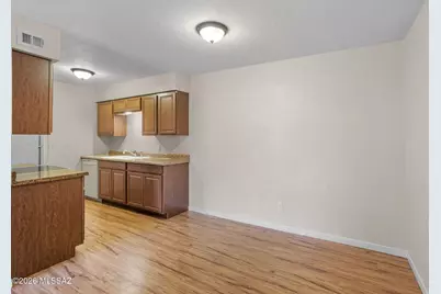 6335 N Barcelona Lane #716, Tucson, AZ 85704 - Photo 5