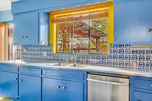 5210 N Nina Dr, Tucson, AZ 85704 - Photo 11