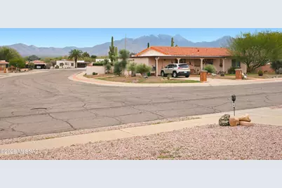 334 S Vista Del Rio, Green Valley, AZ 85614 - Photo 3