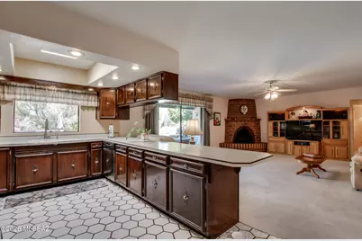 710 W Burton Drive, Tucson, AZ 85704 - Photo 15