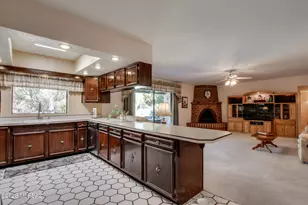 710 W Burton Dr, Tucson, AZ 85704 - Photo 15