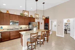 8040 W Fish Eagle Dr, Tucson, AZ 85757 - Photo 3