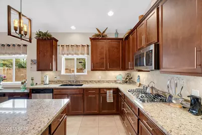 8040 W Fish Eagle Drive, Tucson, AZ 85757 - Photo 15