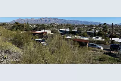 213 N Boulder Terrace #3, Tucson, AZ 85745 - Photo 1